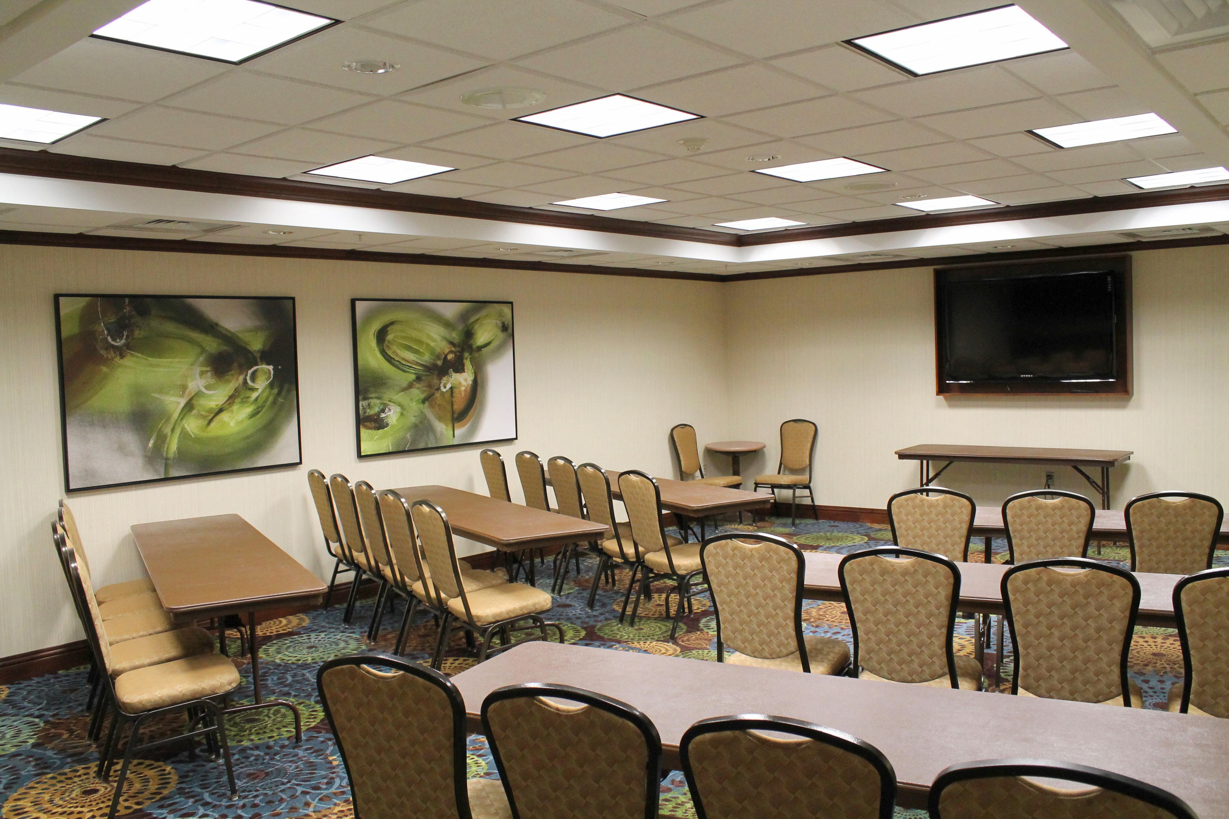 Holiday Inn Express Hotel & Suites Cape Girardeau I-55 By Ihg Exterior foto
