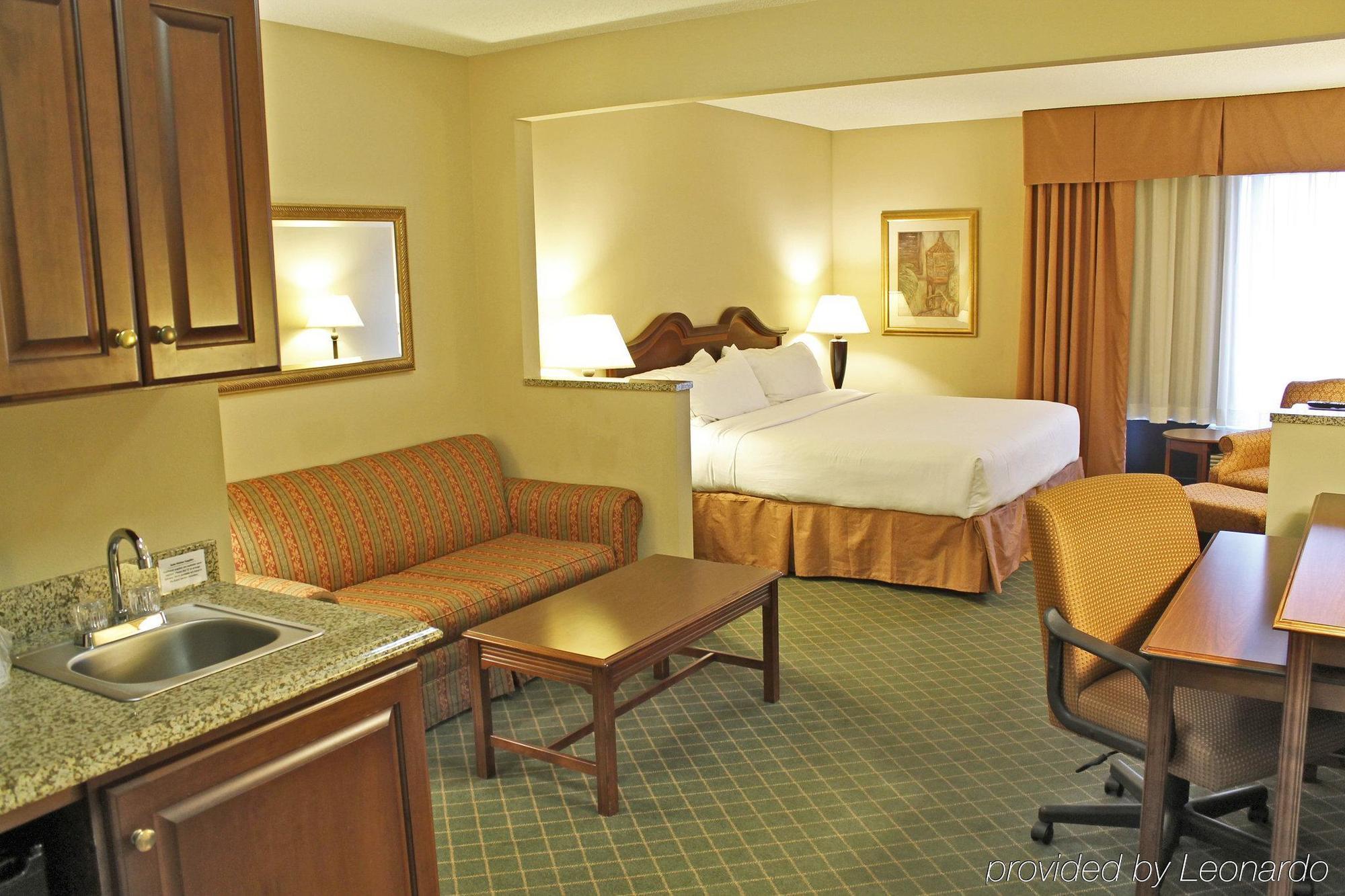 Holiday Inn Express Hotel & Suites Cape Girardeau I-55 By Ihg Exterior foto